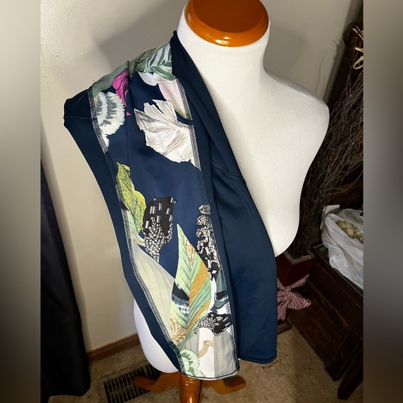 Athleta Pants - Athleta Leggings Size Small